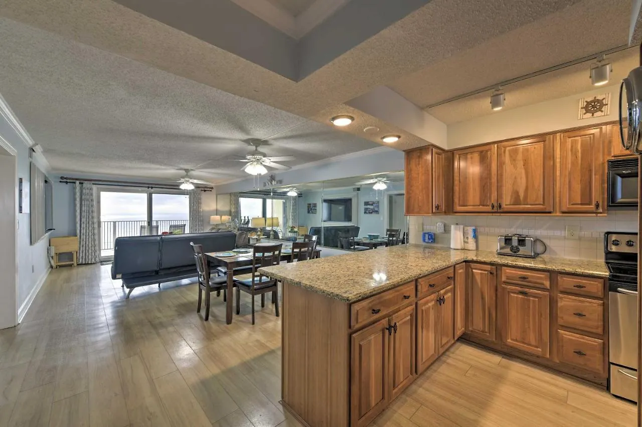 Pcb Condo With Community Perks And Beach Access Panama City Beach United States